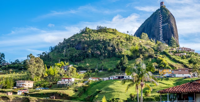 Tour Guatapé todo incluido desde Medellín